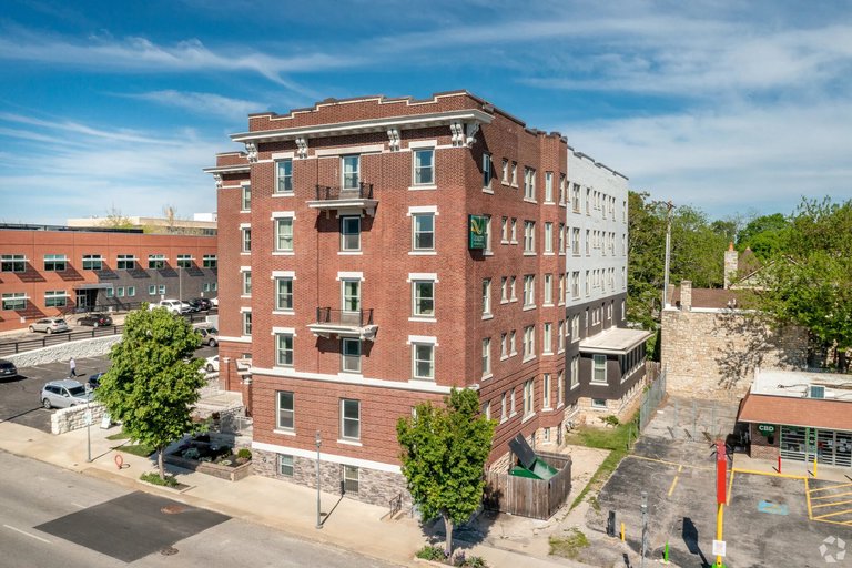 Armaine Apartment Building