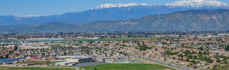 Hemet Strip Center