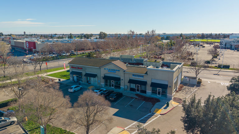 Spreckels Park Shopping Center