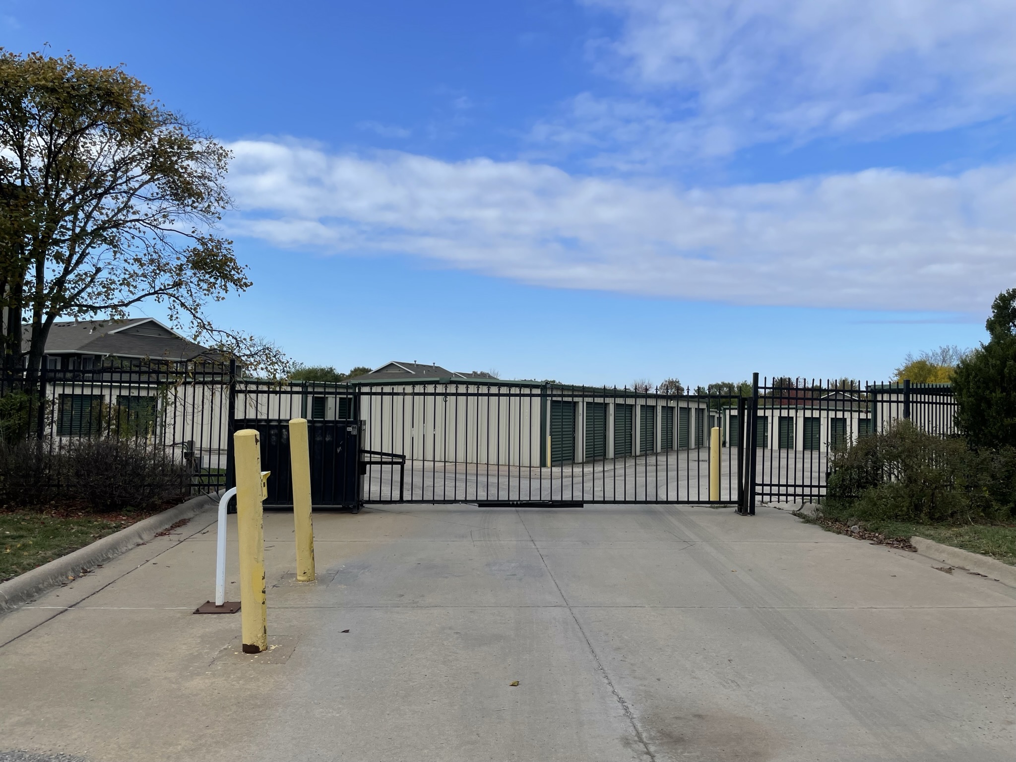 St. James Storage - Image 2