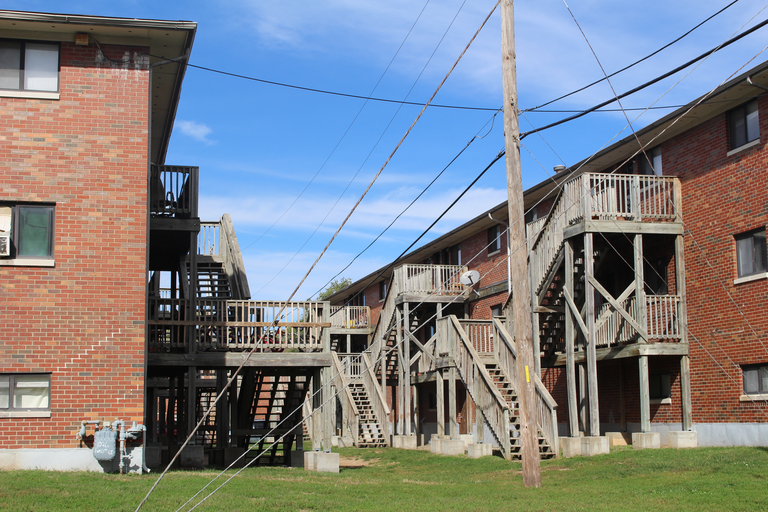 Woodland Hills Apartments